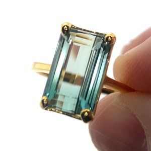 Bi Color Tourmaline 4.05ct Solid 14K Yellow Gold Ring